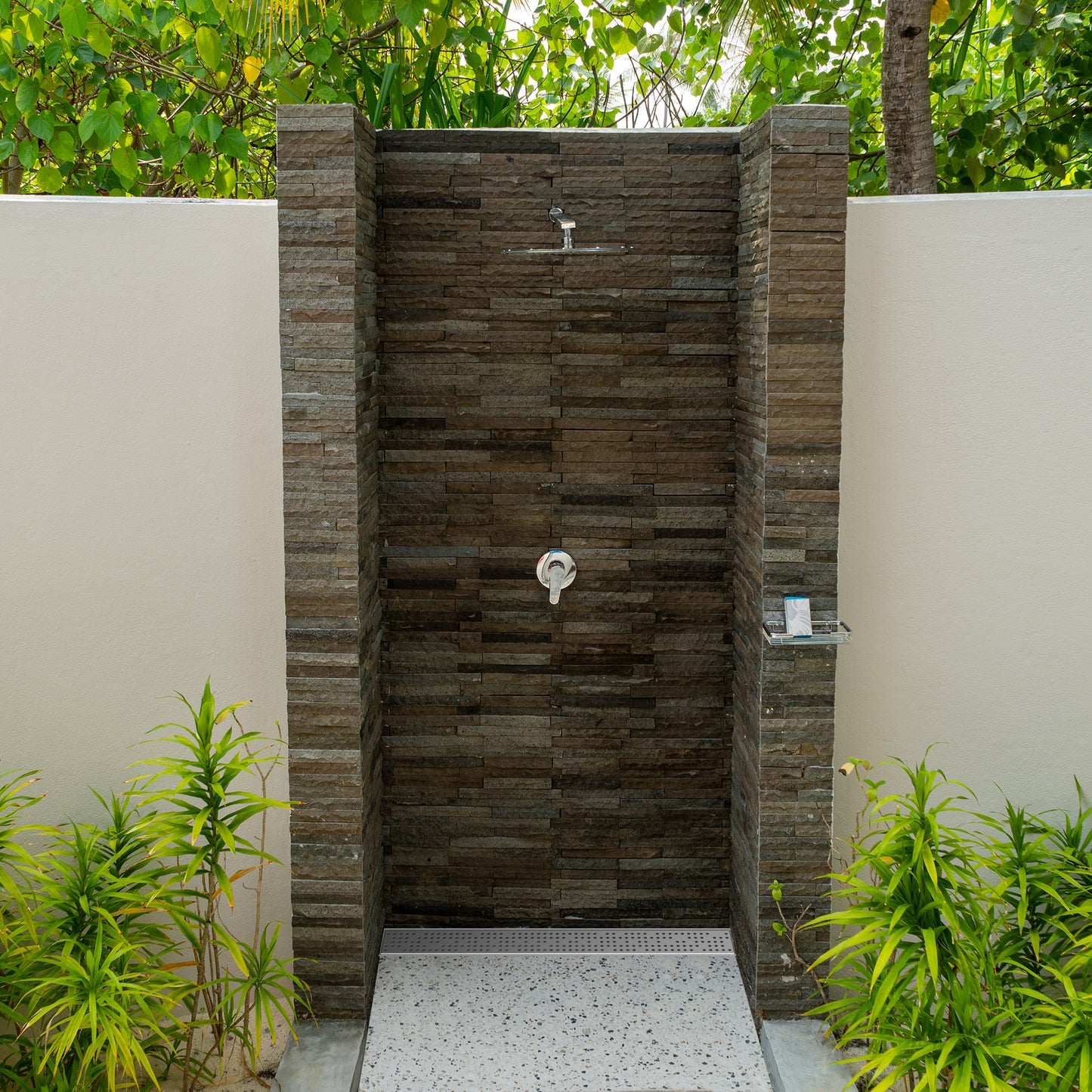 Shallow stainless balcony & patio drain outdoor shower