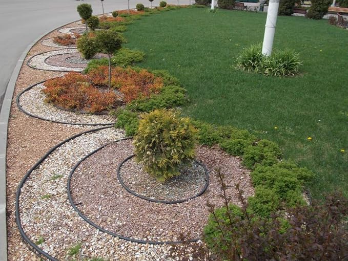 Plastic border garden edging - Black